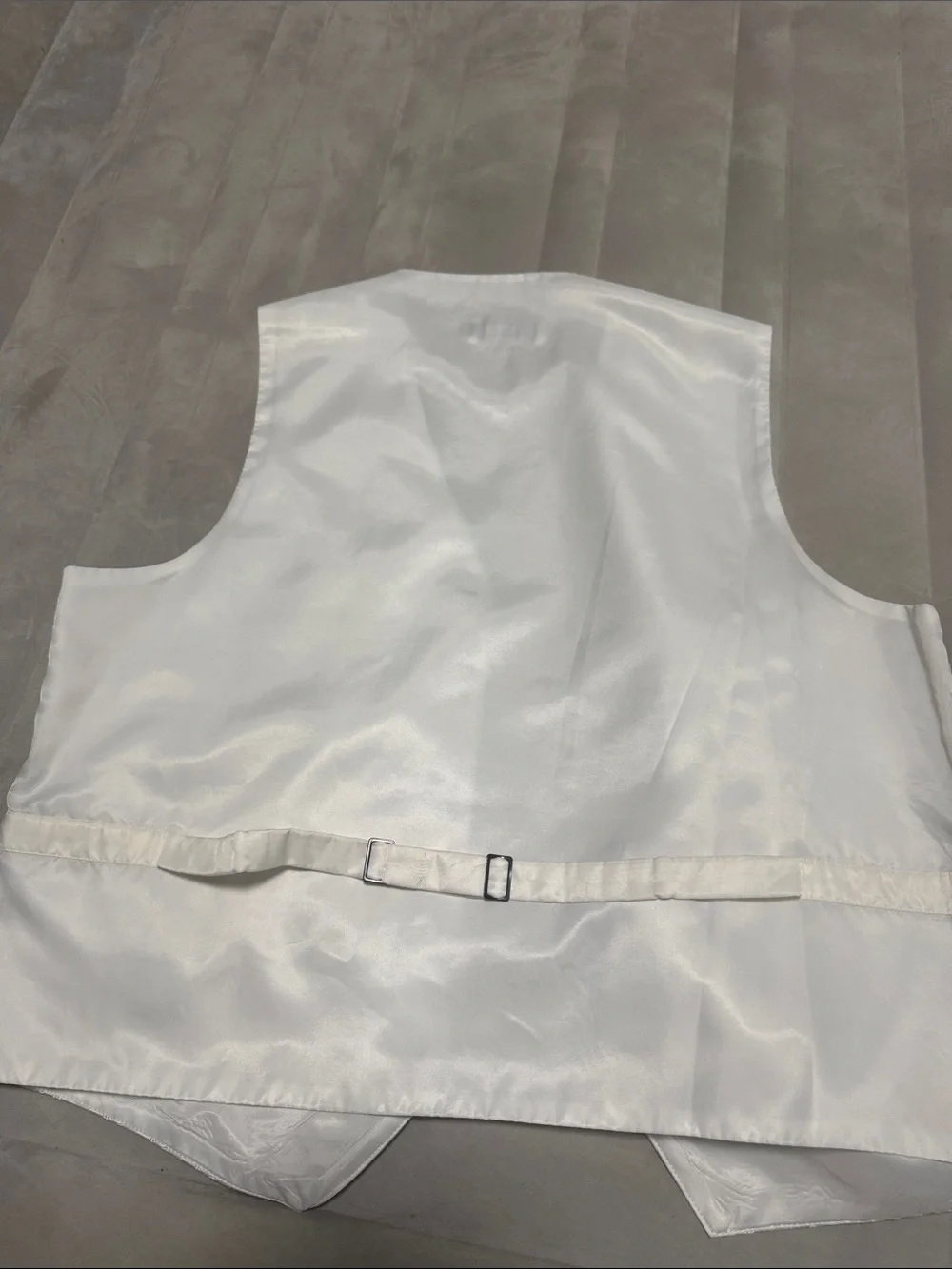 ***2/$15*** Joseph & Feiss Men's Silver Satin Polka Dot Vest